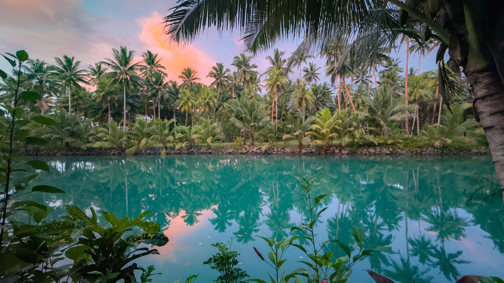 Savasi Island Resort Савусаву Екстер'єр фото